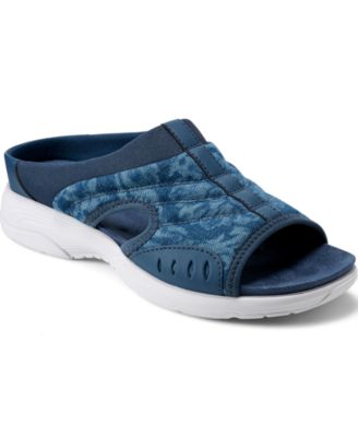 Women's Traciee Lightweight Flat Easy-On Sandals