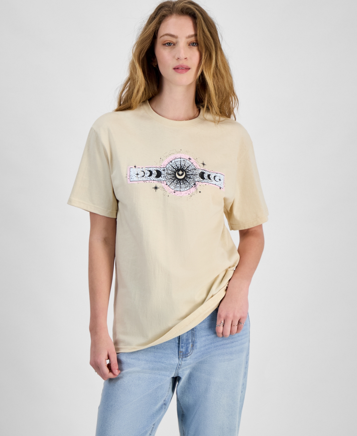 Juniors' Celestial Graphic Cotton Boyfriend T-Shirt - Bleached Sand