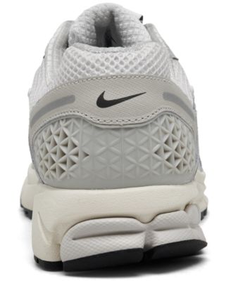 Men's Zoom Vomero 5 Casual Sneakers from Finish Line