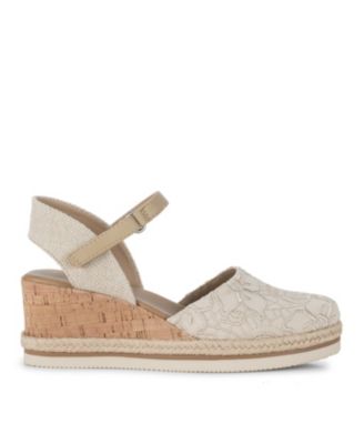 Women's Alycia Closed Toe Wedge Sandals