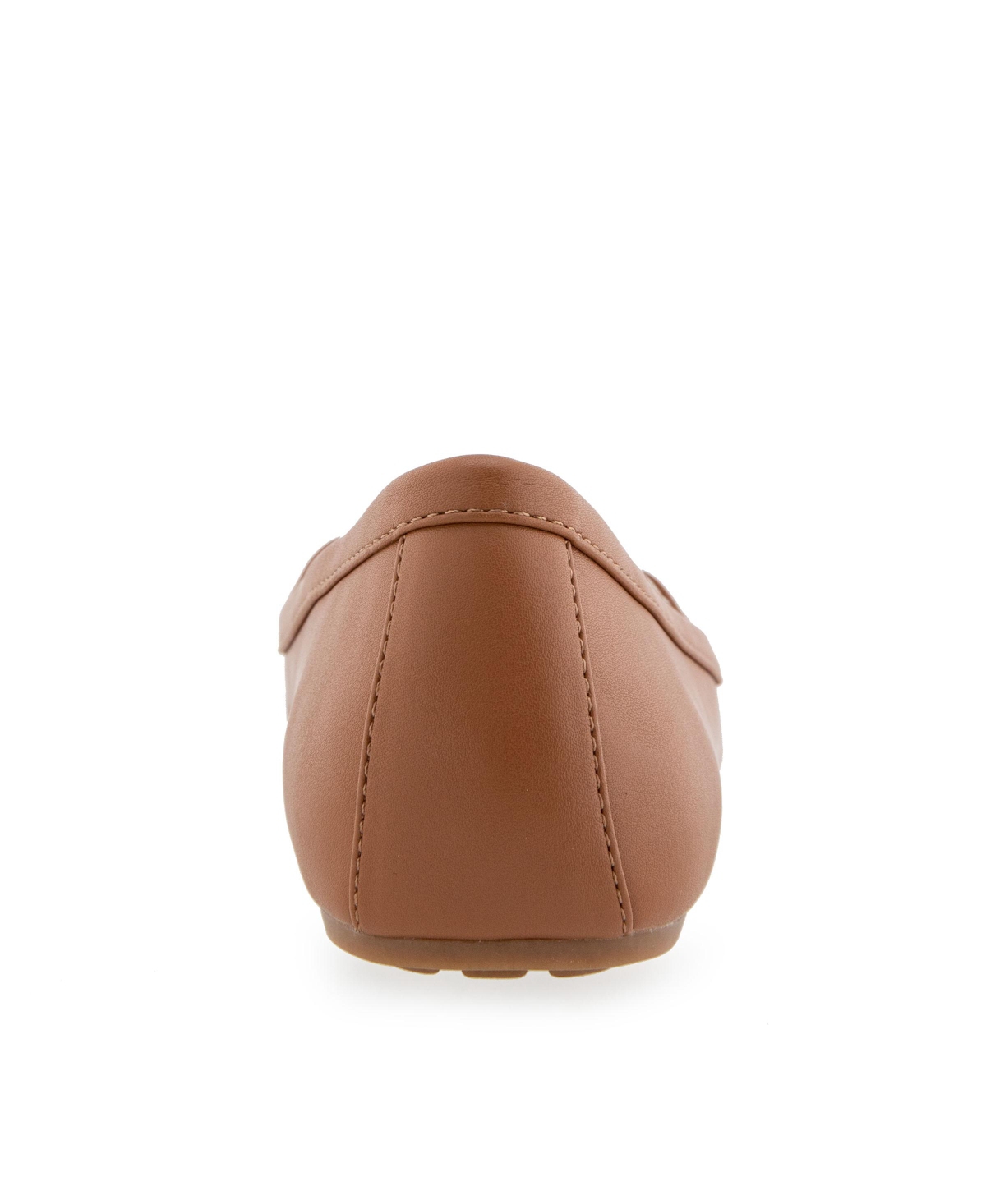AEROSOLES WOMEN'S DAY-DRIVE ROUND TOE LOAFERS 