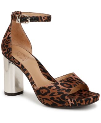 Naturalizer Women's Malia Block Heel Open Square Toe Platform