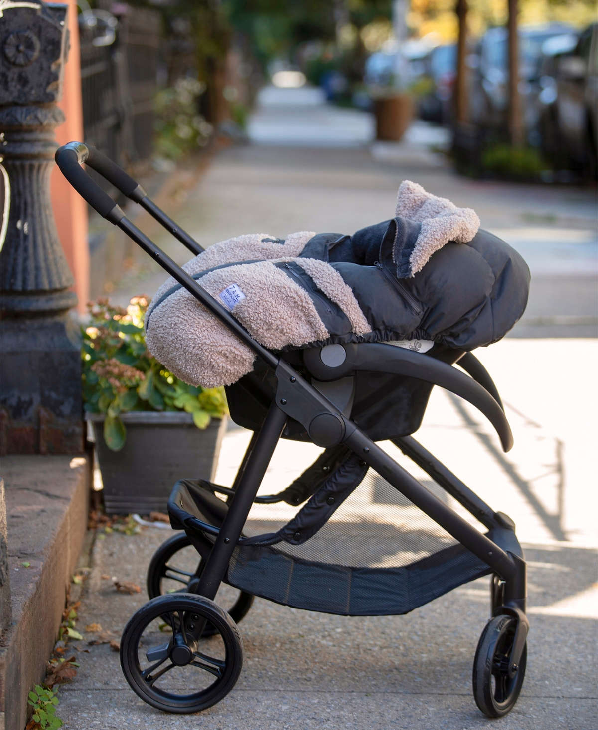 7am Enfant Baby Cocoon Car Seat In Applique Oatmeal