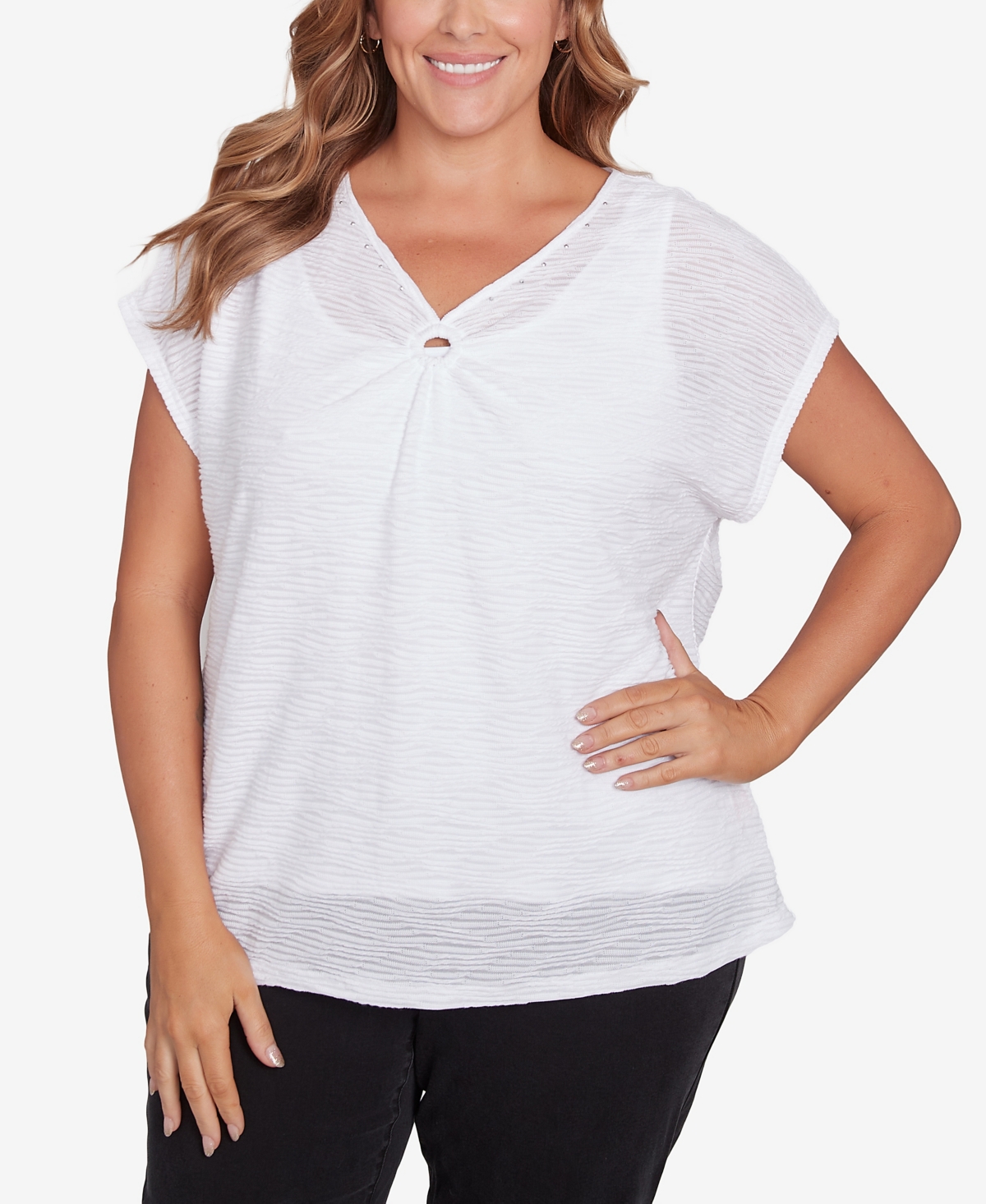 Plus Size Making Waves Textured Short Sleeve Top - White
