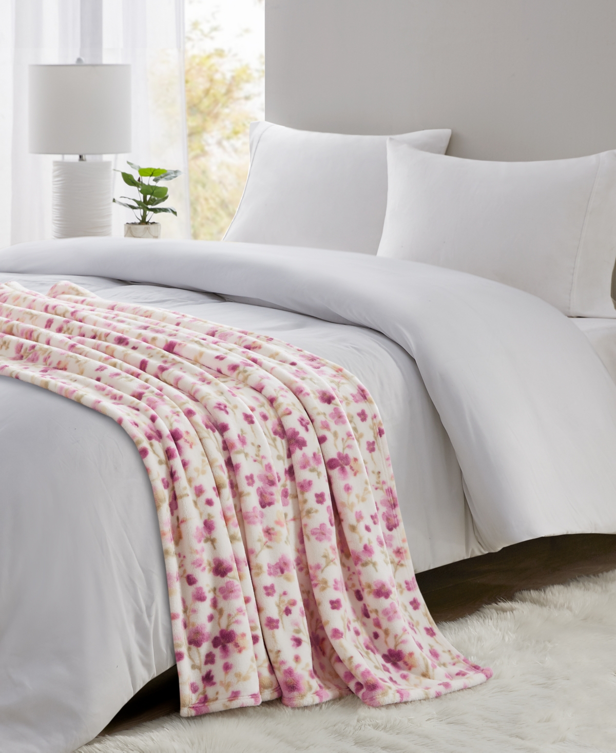Premier Comfort Cozy Plush Printed Throw, 50" X 70", Exclusively At Macy's In Pink Floral