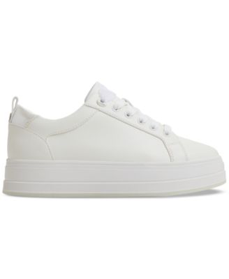 Women's Chiccomfort Lace-Up Sneakers