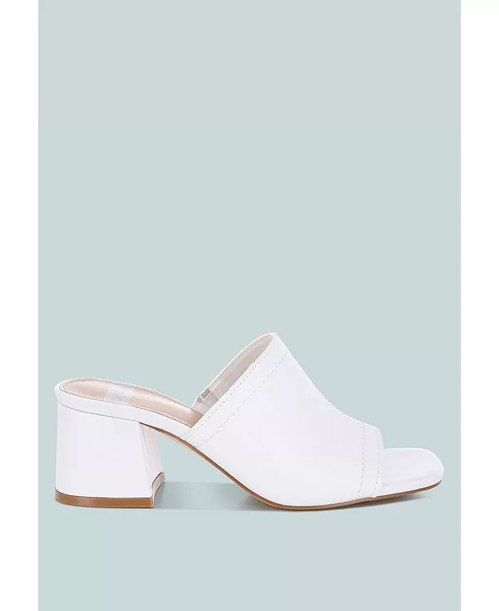 https://slimages.macysassets.com/is/image/MCY/products/4/optimized/31615574_fpx.tif?op_sharpen=1&wid=700&fit=fit,1&fmt=webp