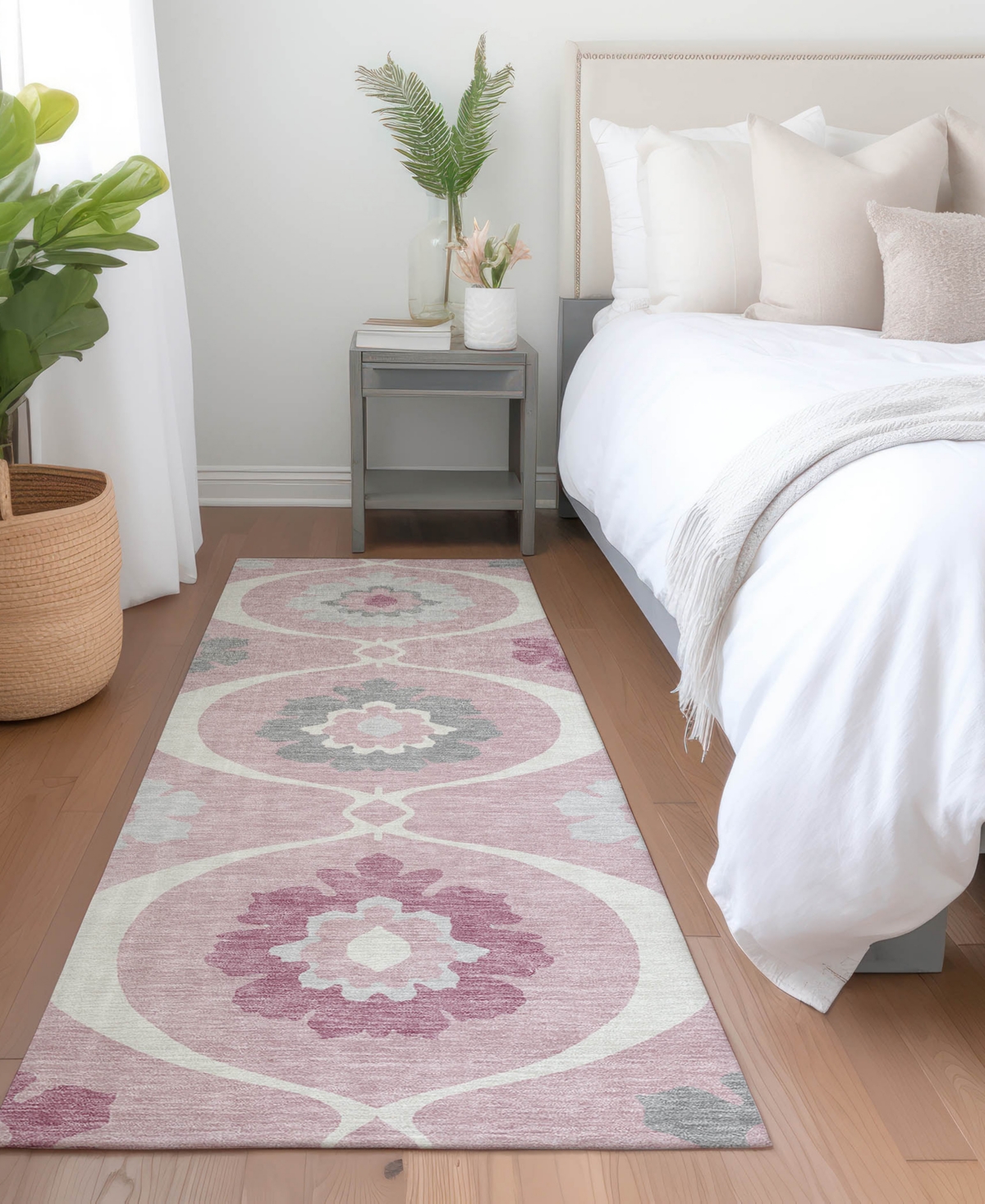 Addison Chantille Machine Washable Acn858 2'3"x7'6" Runner Area Rug In Pink