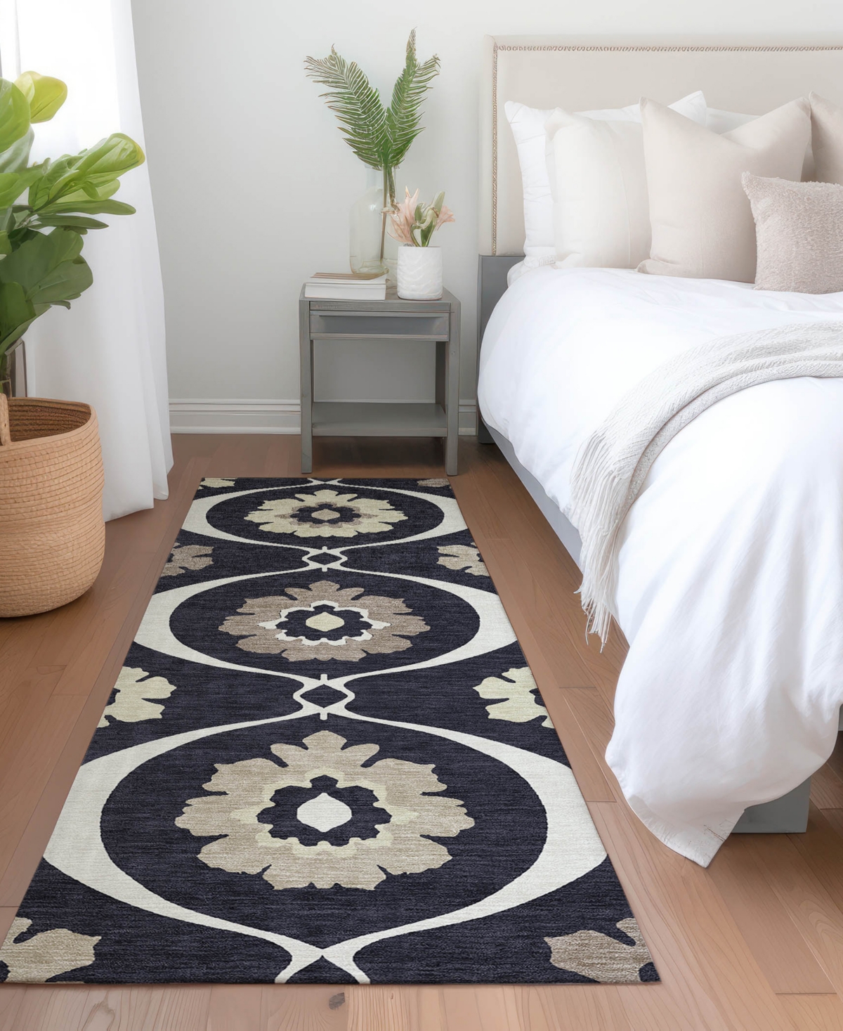 Addison Chantille Machine Washable Acn858 2'3"x7'6" Runner Area Rug In Black