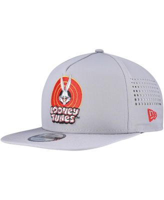 New Era - Men's Gray Looney Tunes Vented 9FIFTY Snapback Hat
