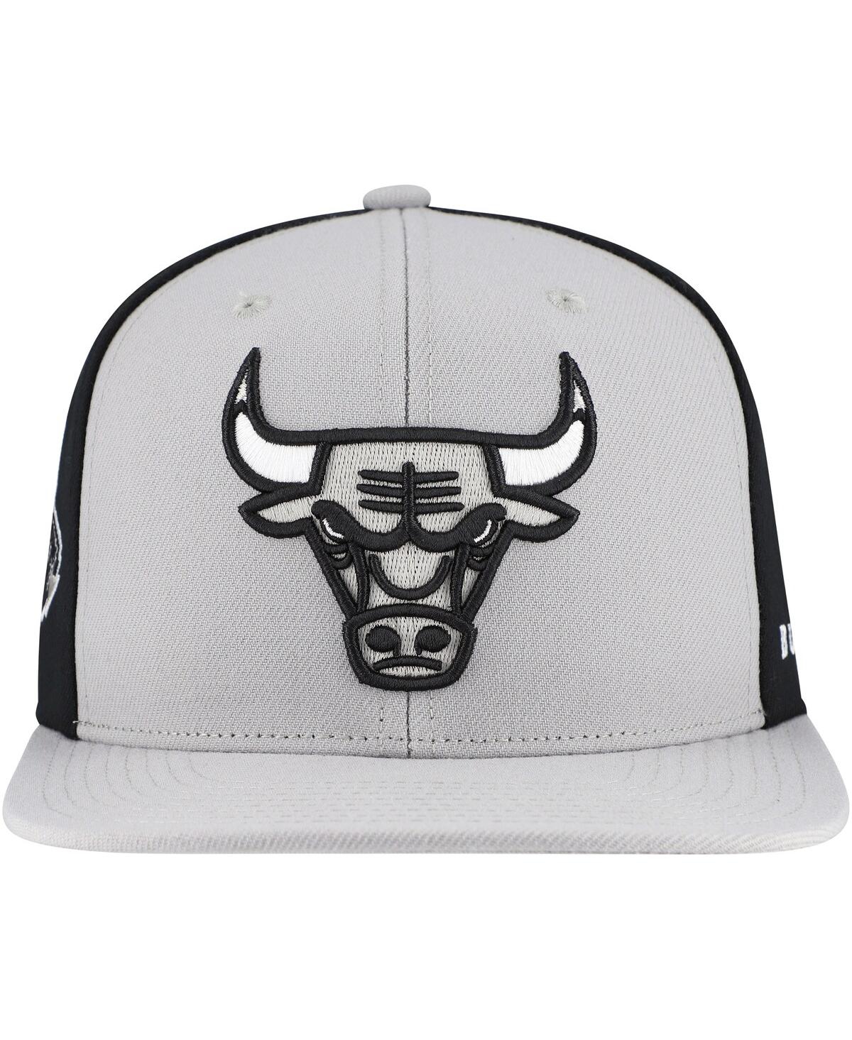 Mitchell & Ness Men's Gray Chicago Bulls Core Snapback Hat