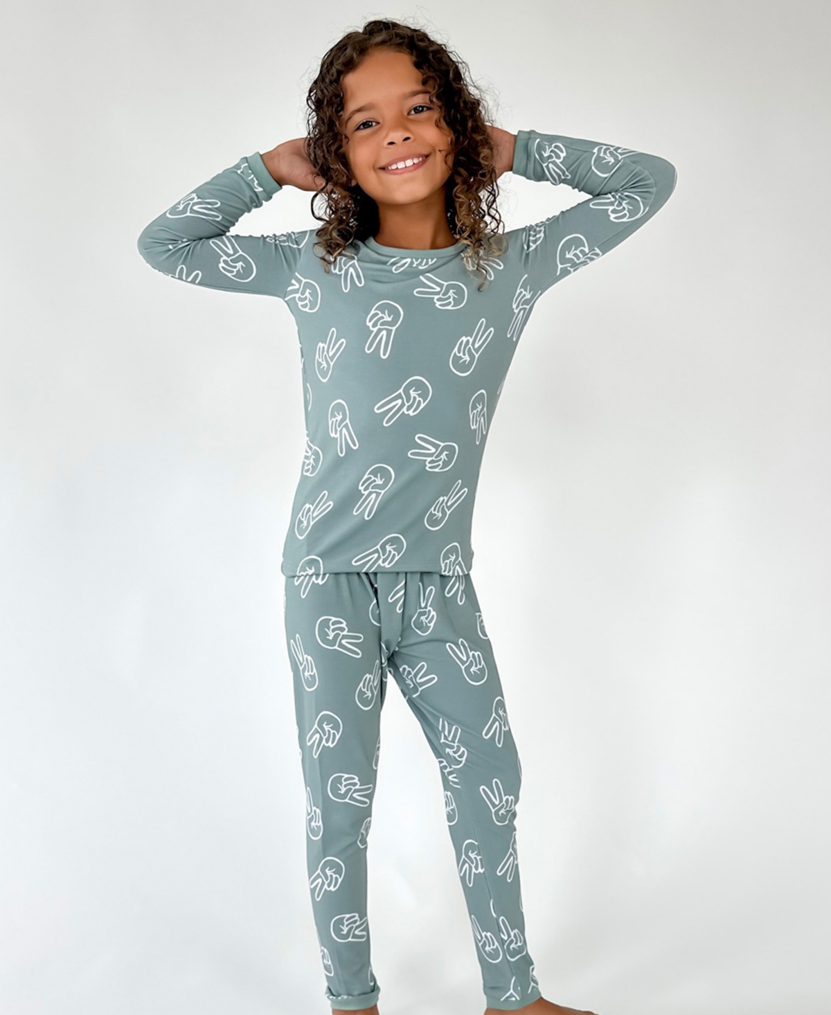 Tiny Knot Co. Baby Boys And Girls 2-piece Long Sleeve Pajama Set In Peace Out Reagan