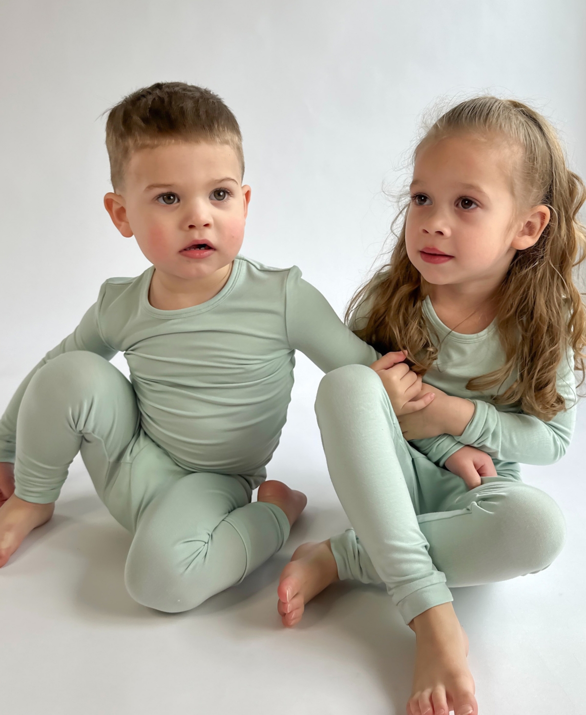 Tiny Knot Co. Baby Boys And Girls 4-piece Long Sleeve Pajama Set In Hazy,canyon
