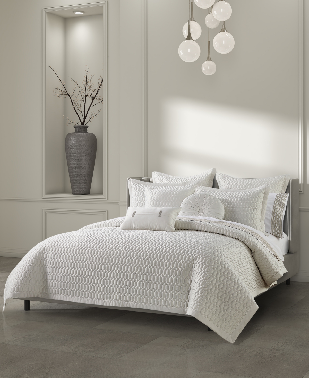 J Queen New York Brilliance Tufted Decorative Pillow, 15" Round In Ivory