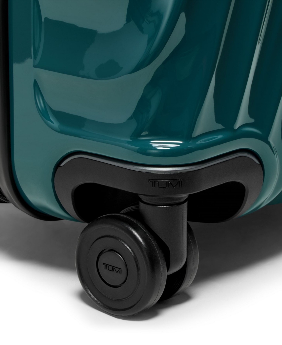 Shop Tumi 19 Degree Continental Carry-on In Lagoon