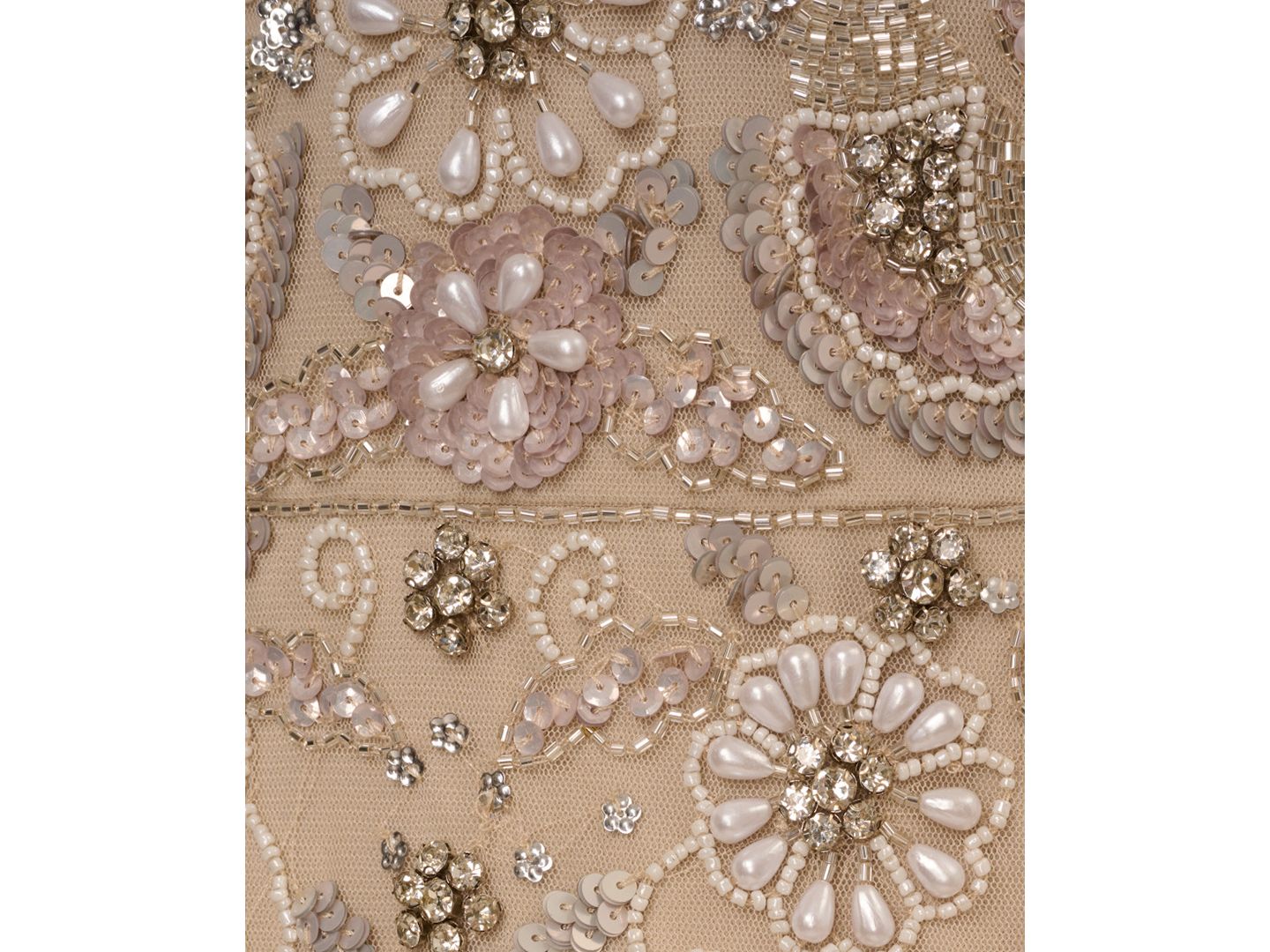 Женские платья Adrianna Papell V-Neck Beaded Short-Sleeve Mesh Gown, цвет: Biscotti — фото 6