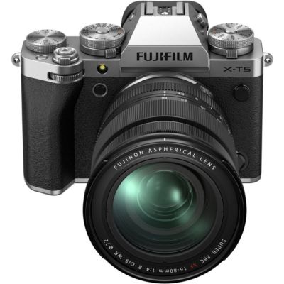 X-T5 Mirrorless Camera with XF 16-80mm f/4.0 R OIS WR Lens