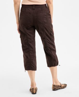 Women's Mid-Rise Cargo Capri Pants