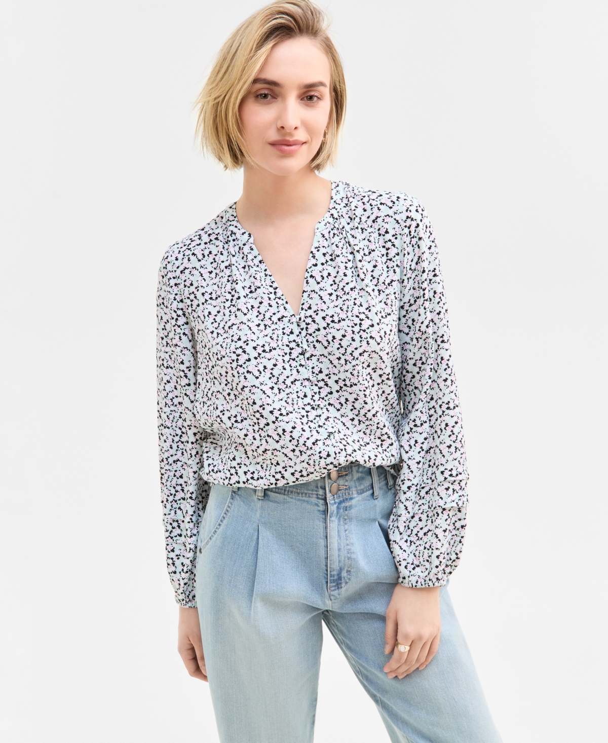 ON 34TH WOMEN'S PRINTED PINTUCK BLOUSE, EXCLUSIVELY AT MACY'S 