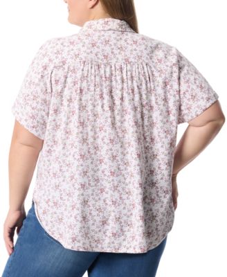 Plus Size Daisy Printed Button-Front Shirt