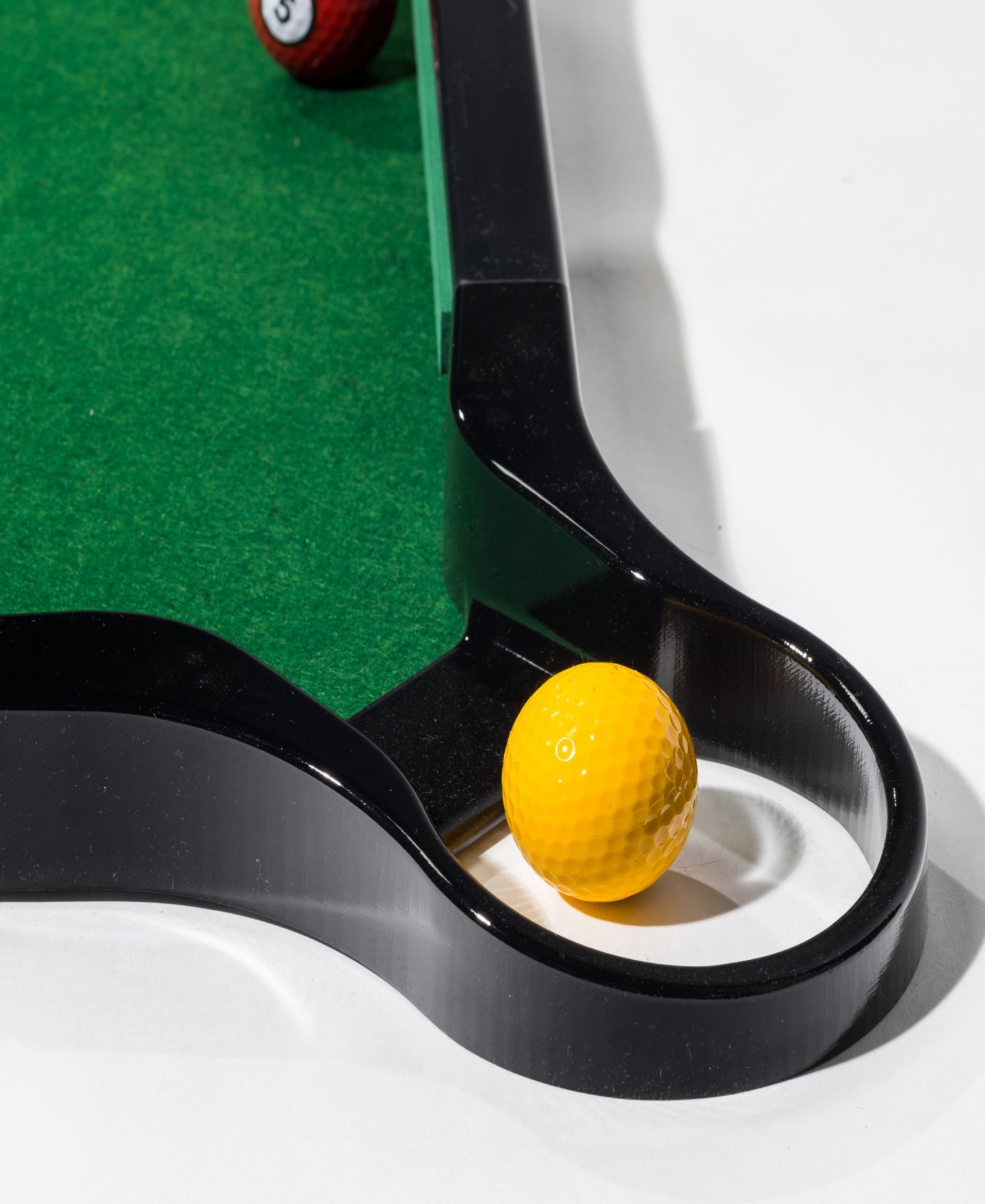 Детские игрушки Franklin Sports Billiards Golf 16-Piece Family Game, Ages 6+ — фото 4