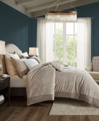 Pescal Oversized Velvet 8-Pc. Comforter Set, Full/Queen