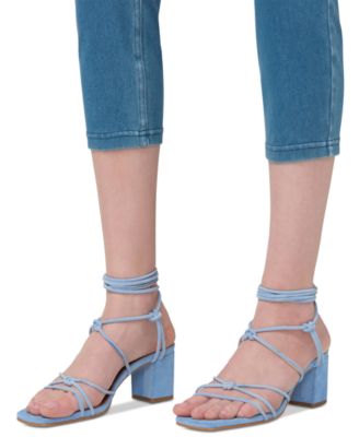 Women's Mid-Rise Pull-On Denim Capri Leggings