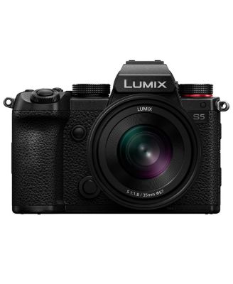 LUMIX S 35mm f/1.8 Lens for L Mount
