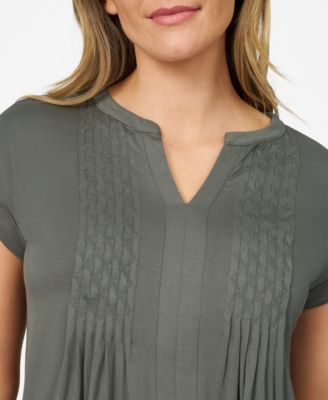 Women's Diamond Embroidered Henley T-Shirt