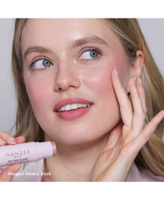 On-The-Glow Blush & Illuminator