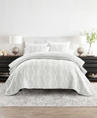 Distressed Diamond Reversible 3-Pc. Lightweight Quilt Set, King/California King