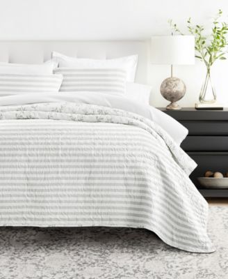 Sprouting Vines Stripe Reversible 3-Pc. Lightweight Quilt Set, Full/Queen