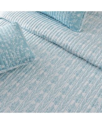 Floral Striped Microfiber Quilt Set With Shams