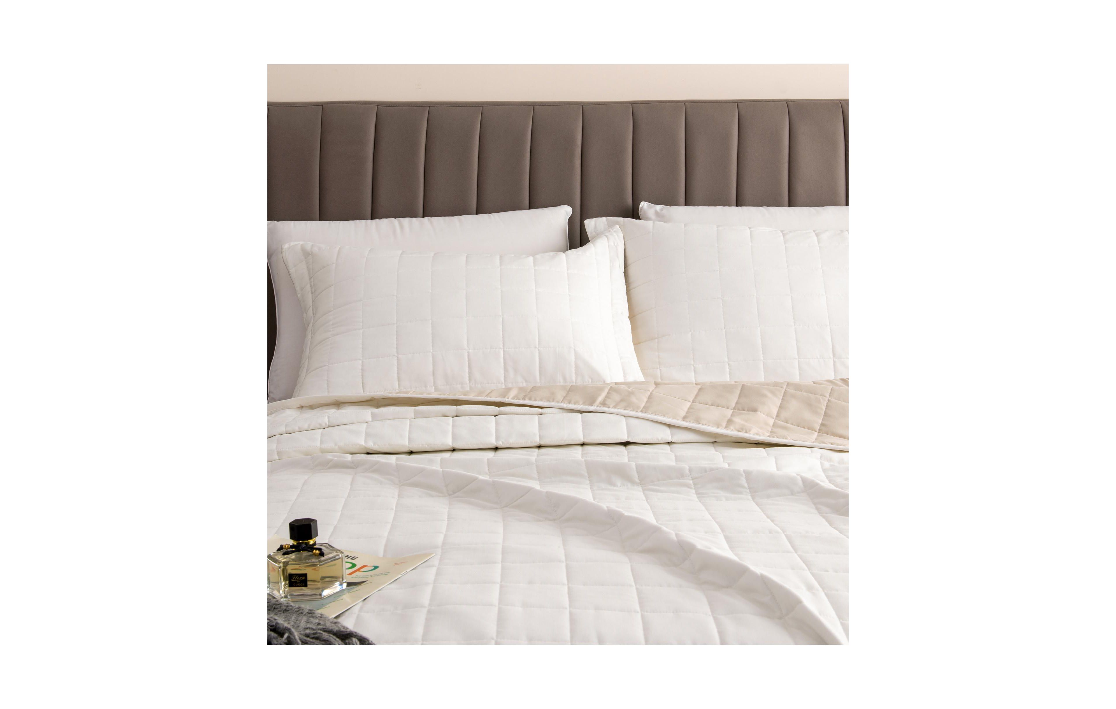 Linery Co. Two Tone Microfiber Quilt Set With Shams