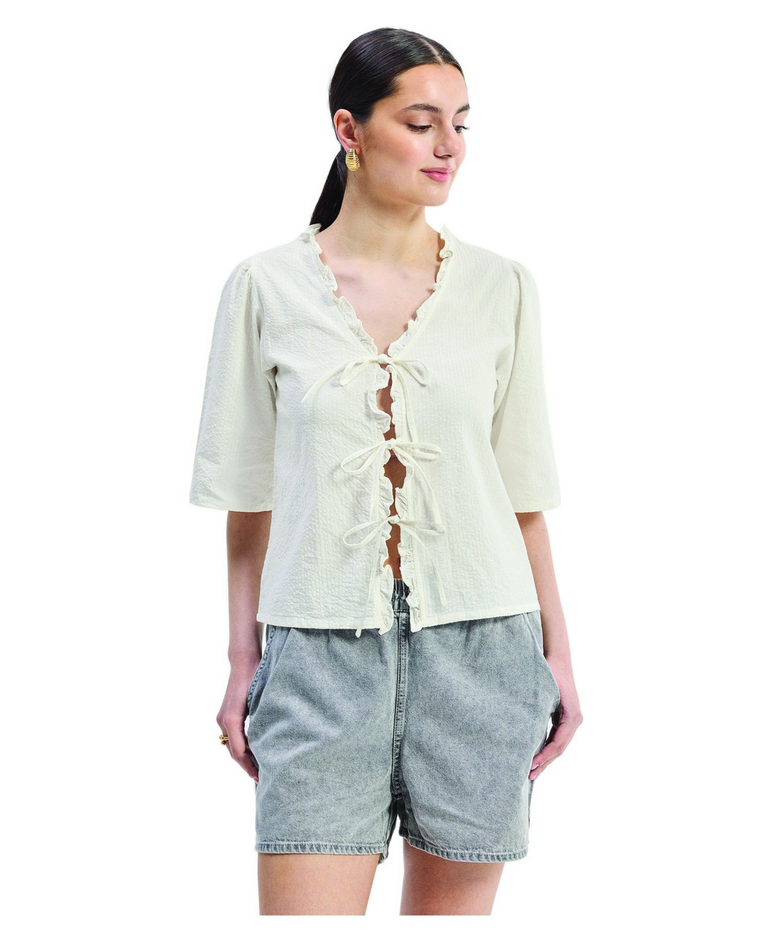 Women's Relaxed Fit Top With Ruffles and Front-Ties in Cream