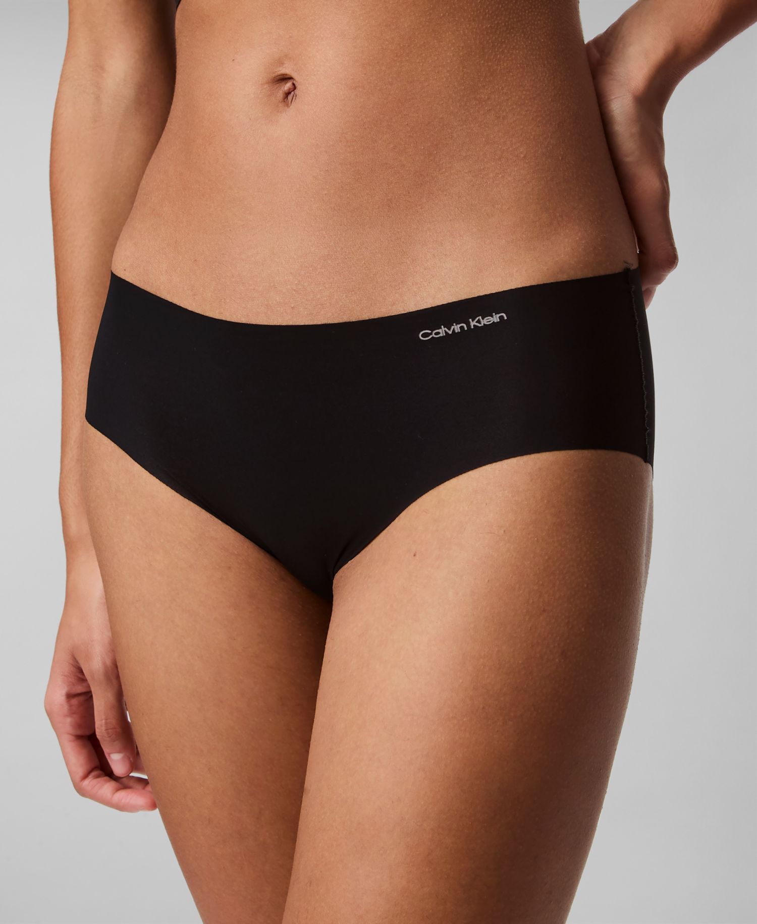 Women's Invisibles Microfiber Stretch Hipster Underwear-D3429