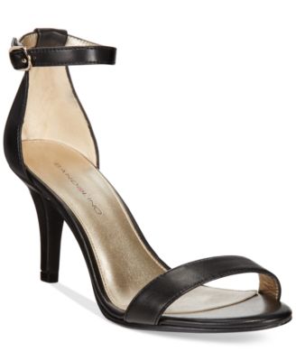 naturalizer keyson ankle strap sandals