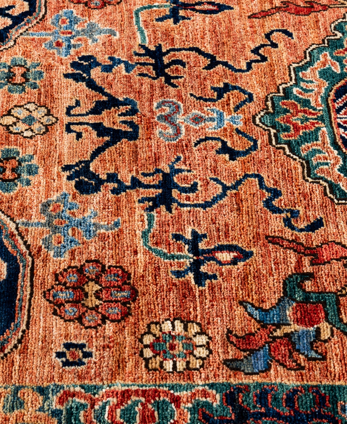 Adorn Hand Woven Rugs Serapi M1945 3'1''x5' Area Rug