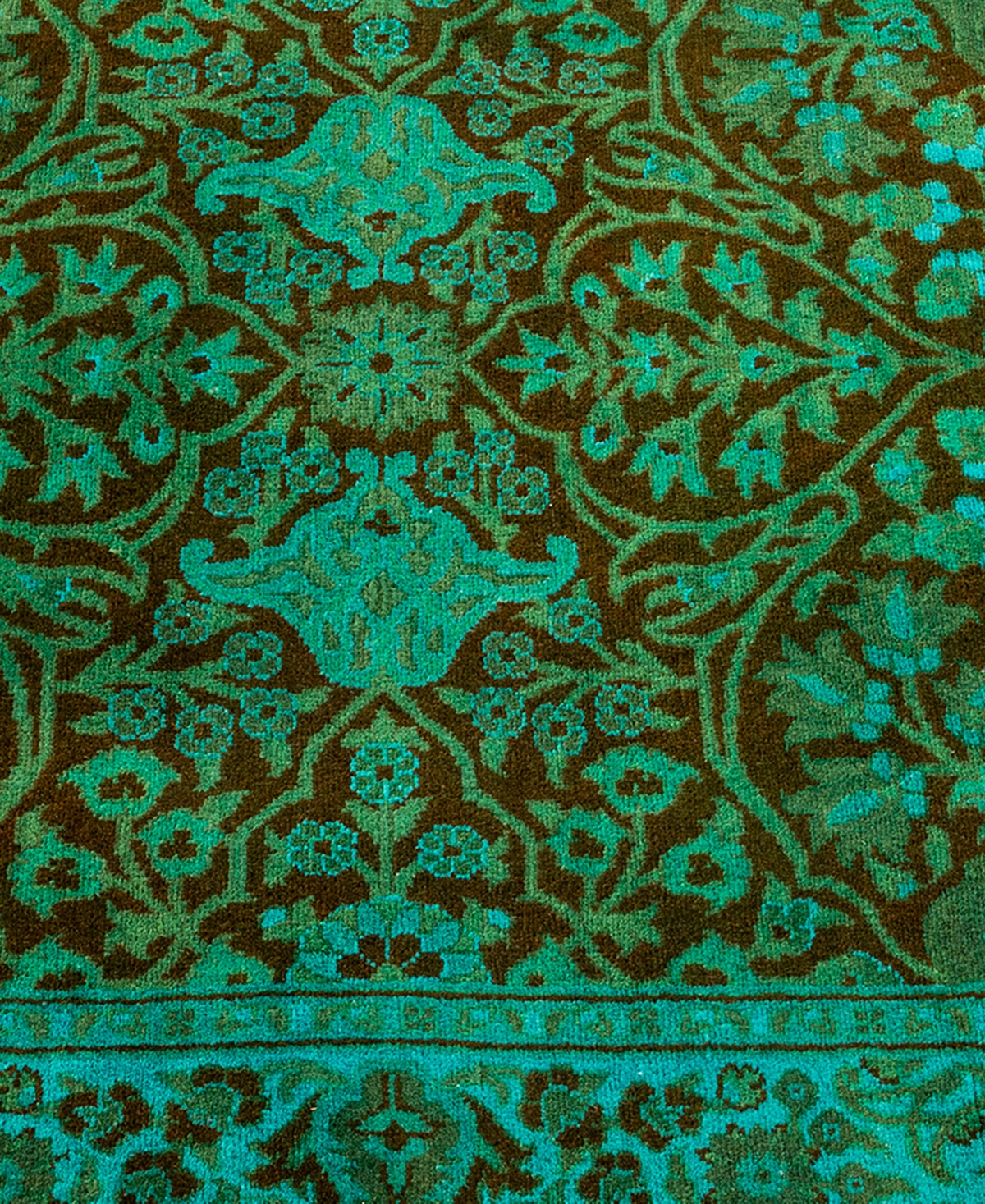 Adorn Hand Woven Rugs Fine Vibrance M1355 2'7''x8'7'' Runner Area Rug In Green