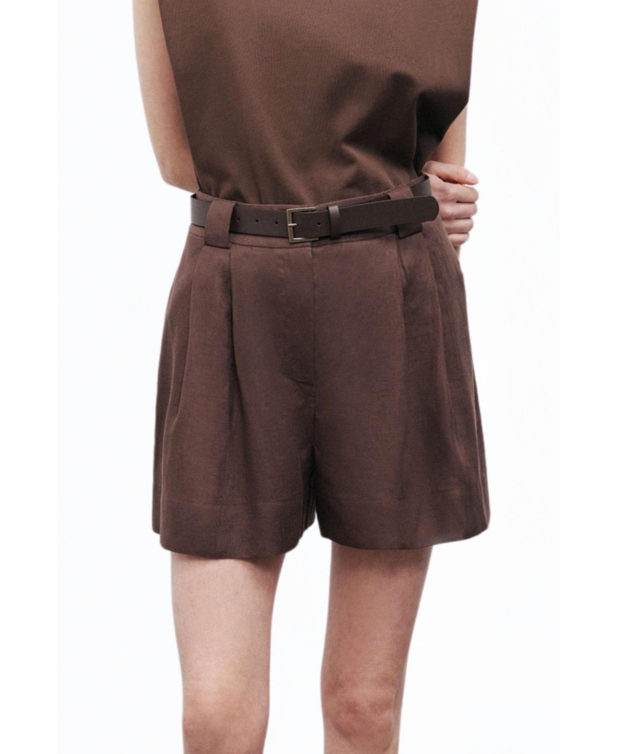 Women's Belted Linen Mini Shorts - Dark brown