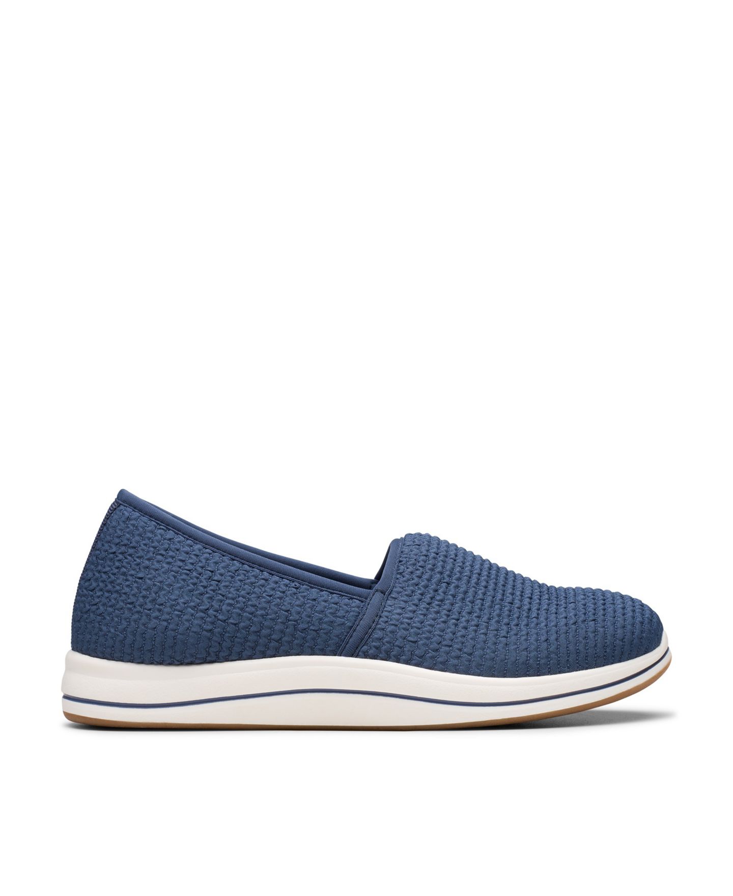 Обувь Clarks Cloudsteppers Women's Breeze Stretch Slip-On Shoes, цвет: Тёмно-синий — фото 2
