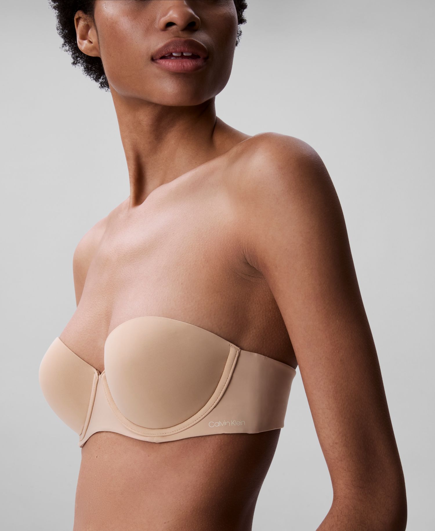 Women's Perfectly Fit Push-Up Strapless Bra QF5677