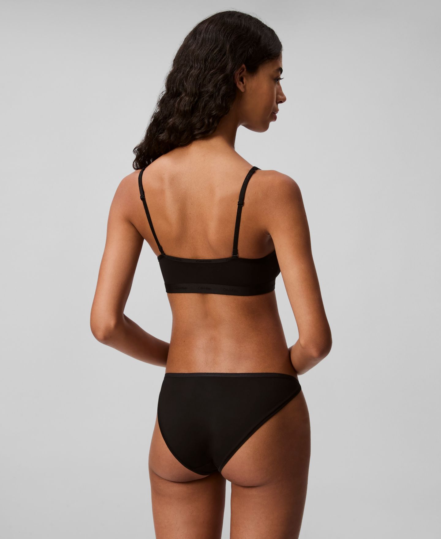 Бралетт Body, лёгкая чашка — Calvin Klein, цвет: Чёрный — фото 5