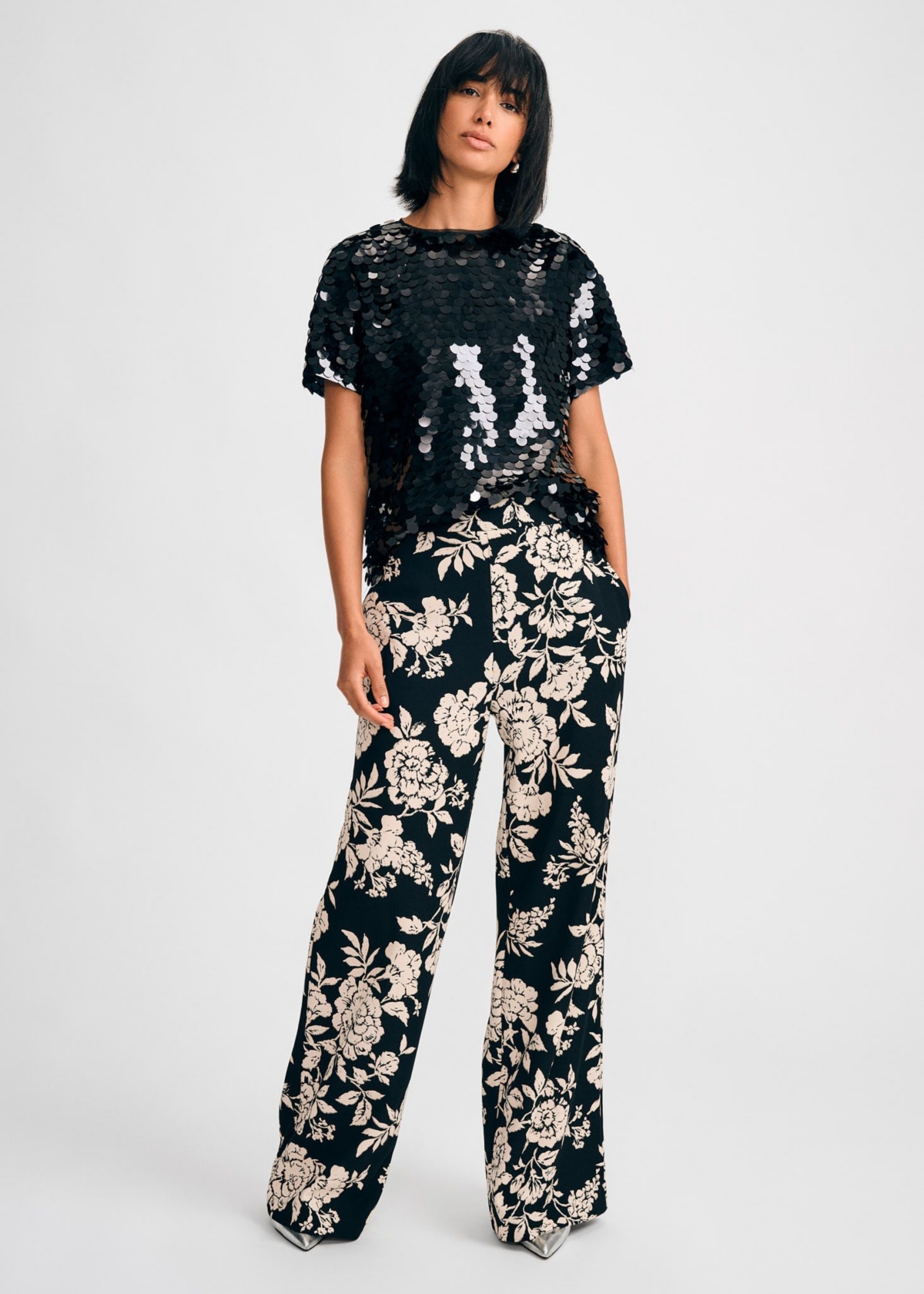 Women's Paillette Sequin Tee - Black