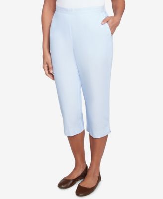 Women's St. Thomas Heat Set Embroidered Capri Pants