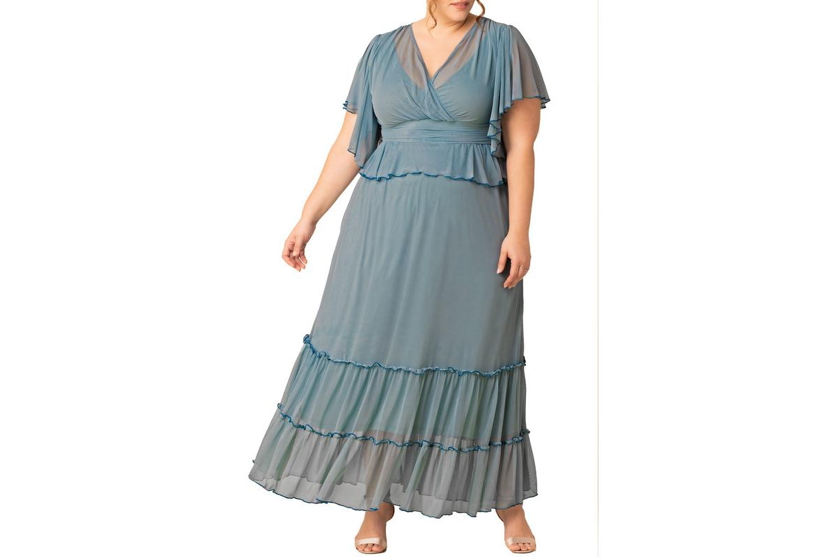 Plus Size Graceful Tiered Mesh Gown - Sea foam