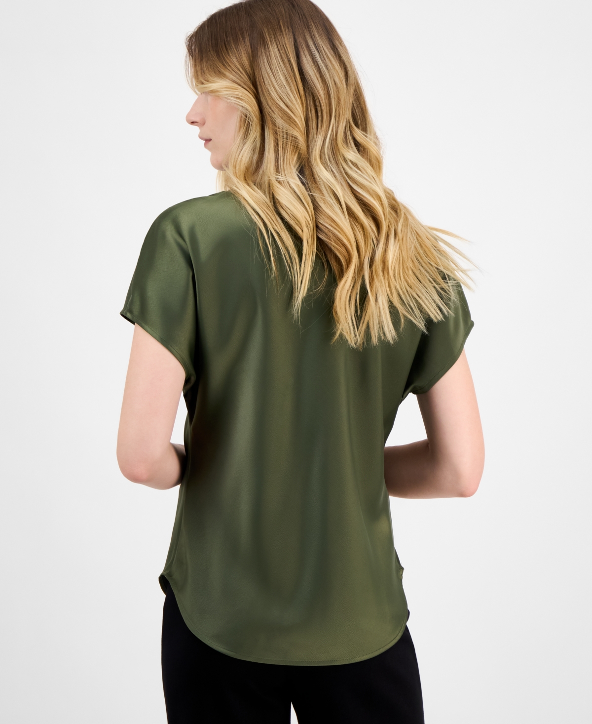 ANNE KLEIN WOMEN'S SOLID COWLNECK SHORT-SLEEVE BLOUSE 