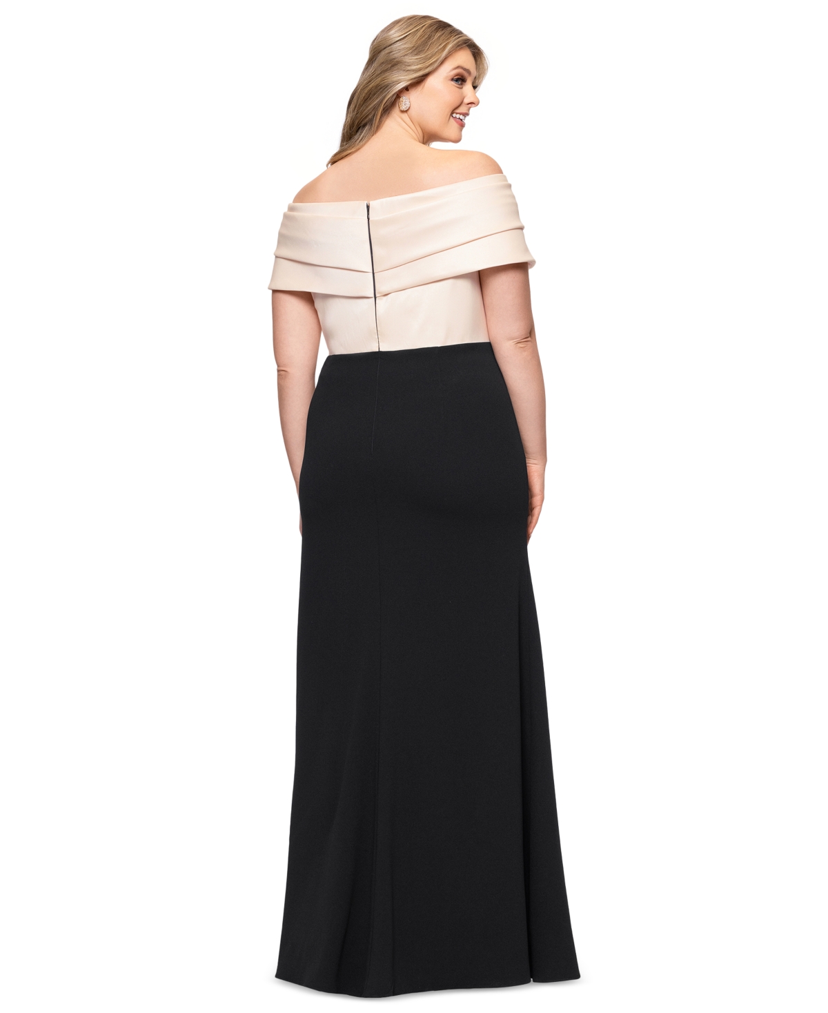 BETSY & ADAM PLUS SIZE MIXED-MATERIAL OFF-THE-SHOULDER GOWN 