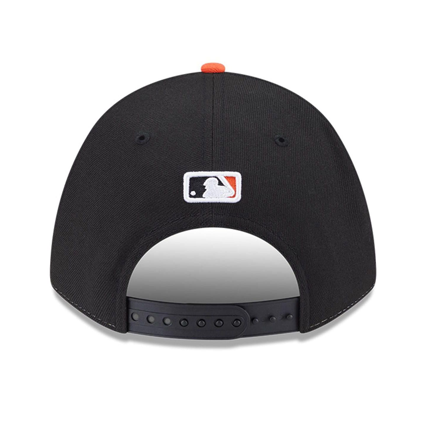 Мужская кепка New Era White Baltimore Orioles Player Replica 9Forty Adjustable Hat — фото 4