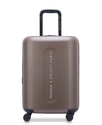 Catch Flights Carry-on Spinner